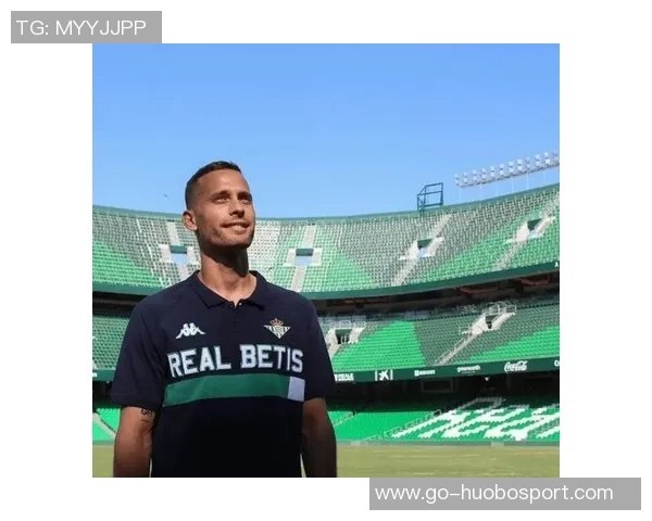 卡纳莱斯回忆皇马岁月：孤独与泪水交织的崩溃时光